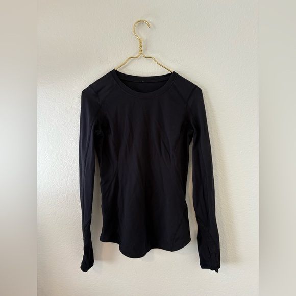lululemon athletica Tops - lululemon athletica Black Long Sleeve Women's Top